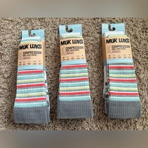 MUK LUKS Regular Width Compression Knee-High Socks 3 Packs (6 Pairs)  Size: 6-10